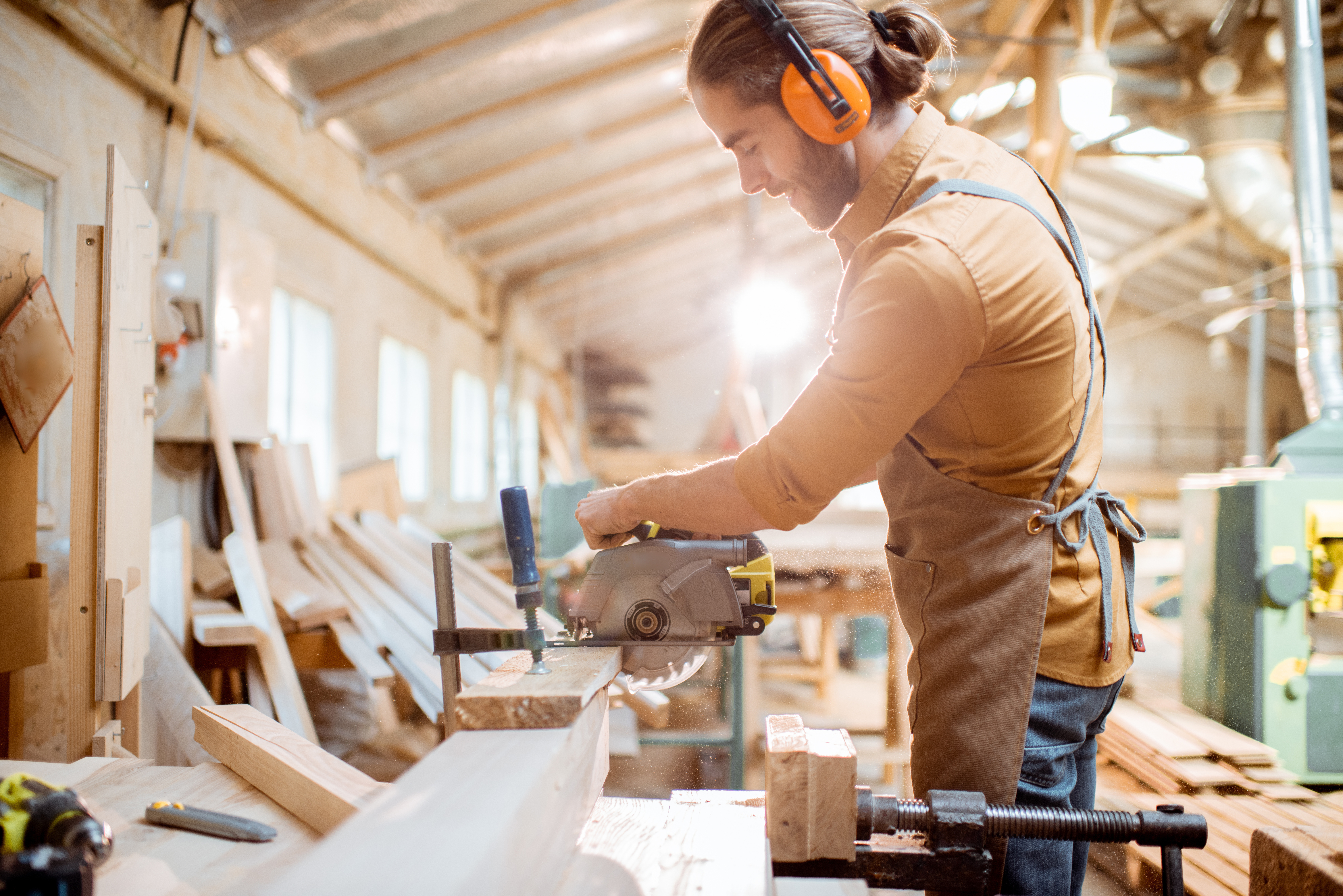 Obtaining a Contractor License with Surety Bonds